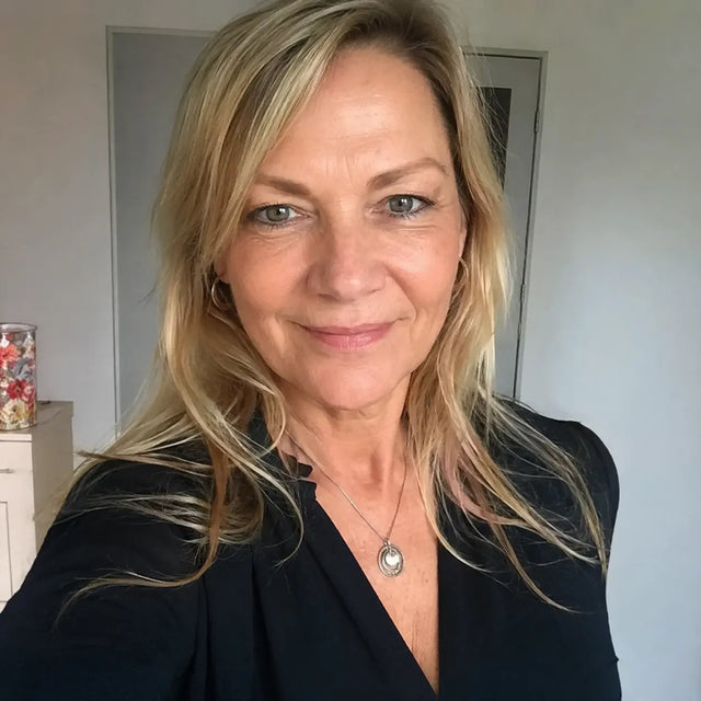 Sabine, 54